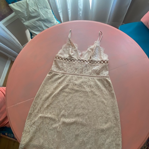 Victoria Secret size L slip dress light pink lace - Picture 3 of 7